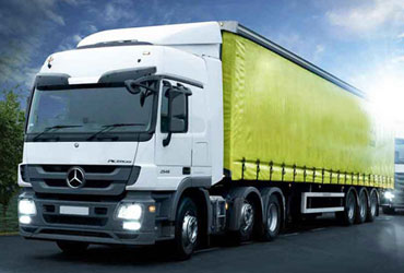 Skilled team of professional movers in Erode ensuring efficient packing and loading